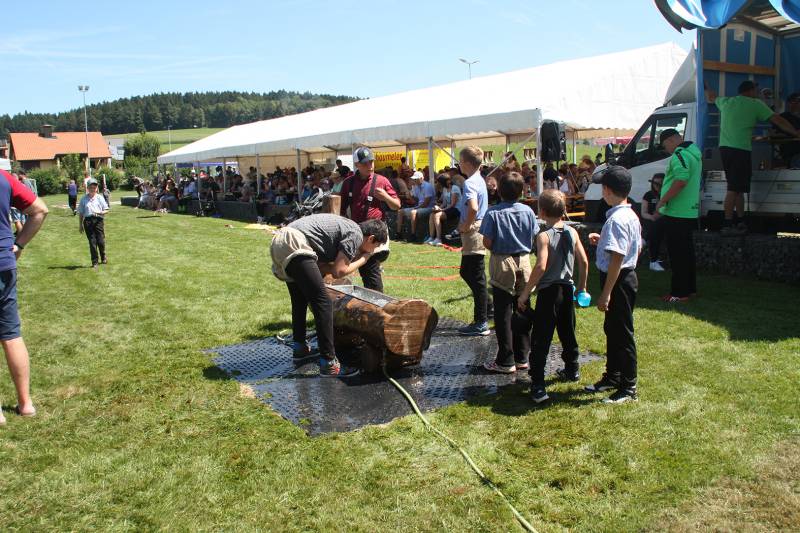 SU-NWSF-Neudorf2024_Festplatz3.JPG